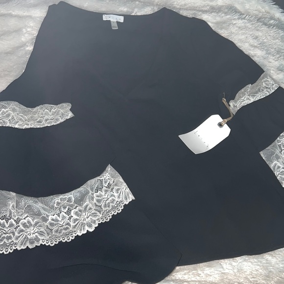 Leith Tops - Leith v neck,Bell sleeves black blouse.